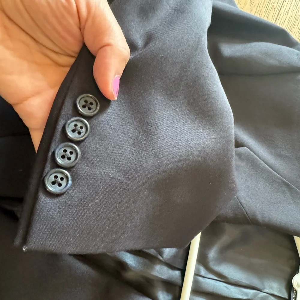 Burberry's Wool Black‎ Men's Suit Coat